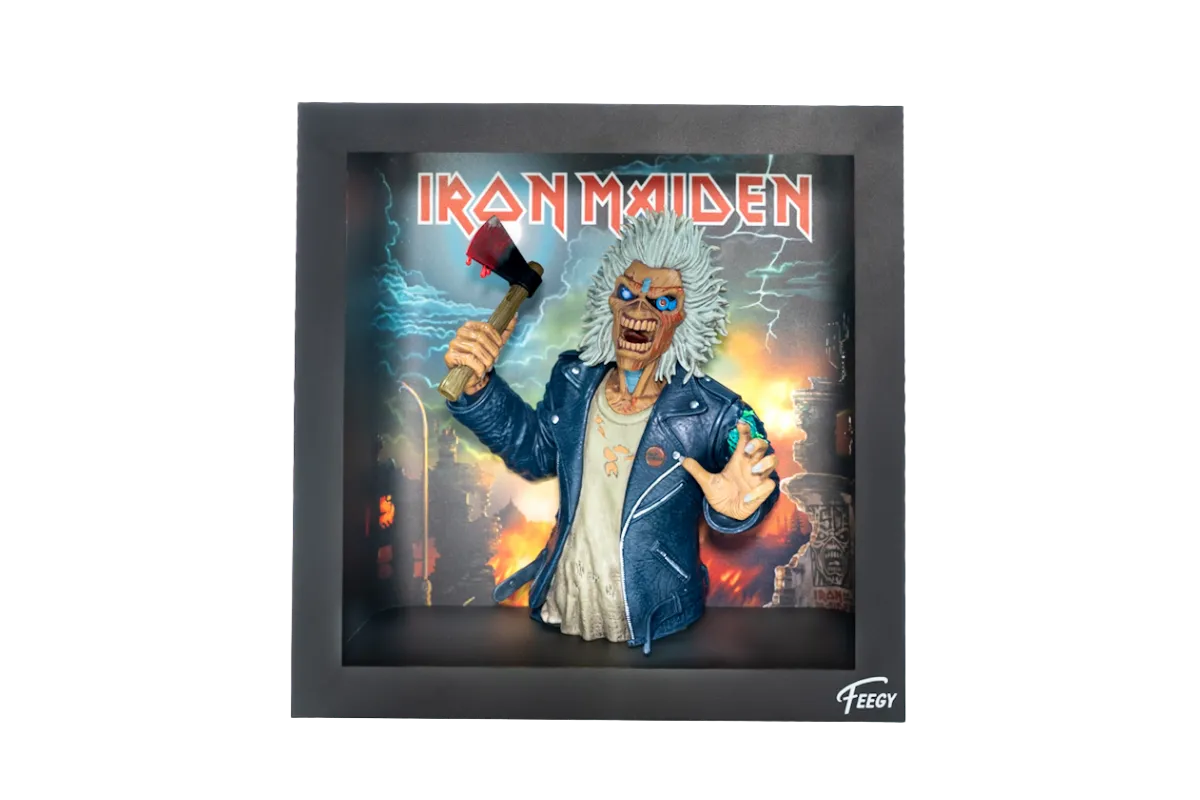 Figurine Eddie Iron Maiden avant peinture, résine brute